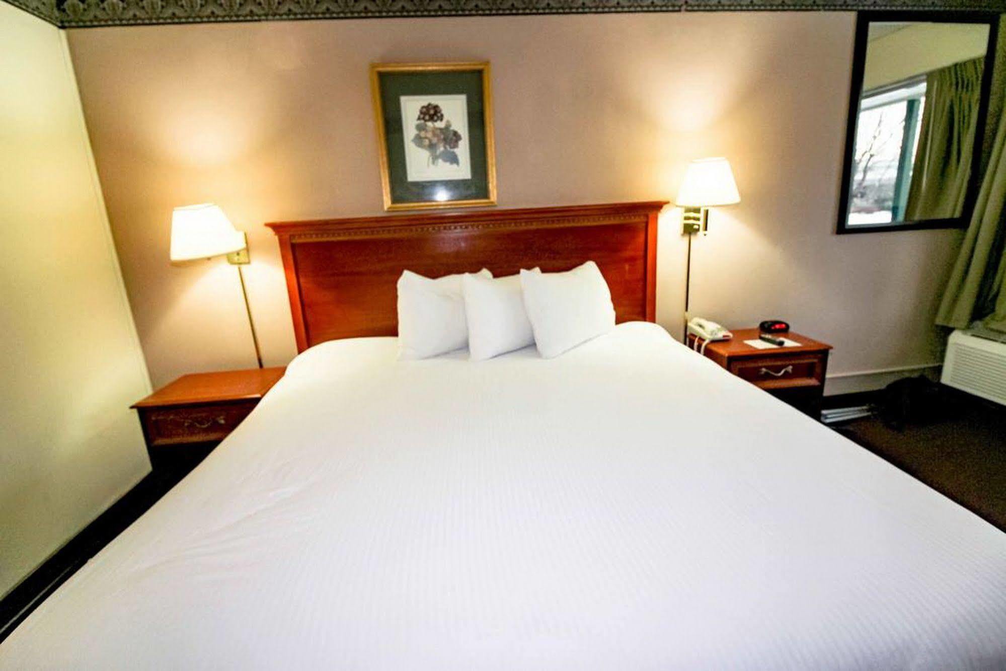 Newburgh Inn Kültér fotó